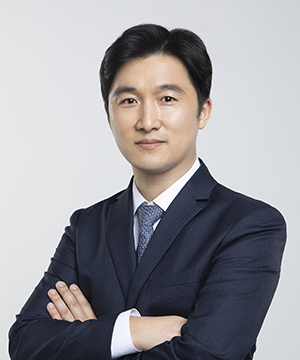 안창범 교수